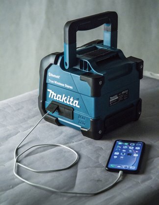 Caixa de Som Portátil a Bateria Dmr203 12/18v Makita