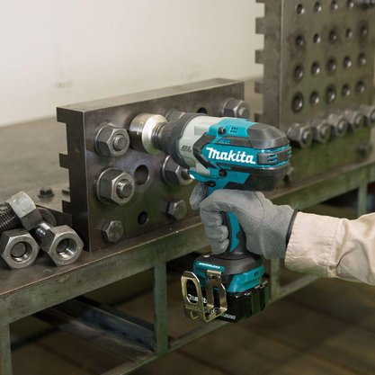 Chave De Impacto Dtw1001z Makita Sem Bateria Carregador