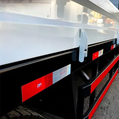 Faixa Refletiva Lateral para Caminhão, Ônibus e Vans Dm