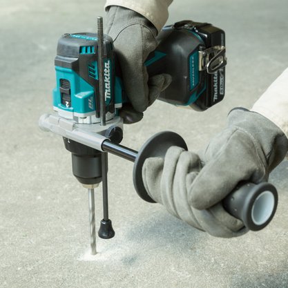 Parafusadeira / furadeira de impacto 18V Makita