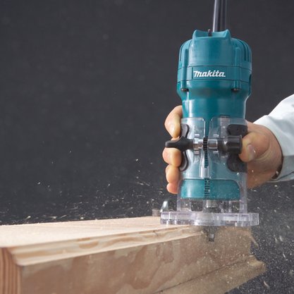 Tupia 6mm Elétrica 3709 530w 220V Makita