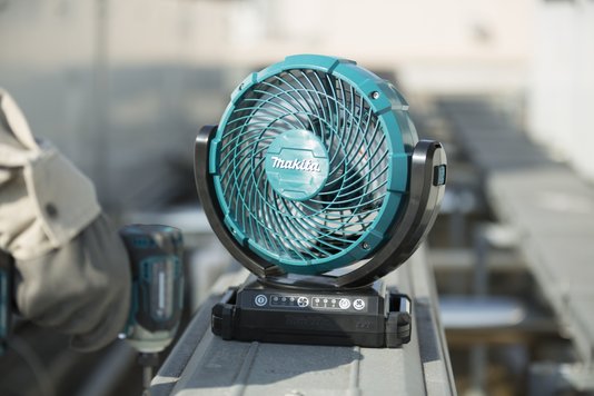 Ventilador 180mm A Bateria 14.4v/18v Lxt Dcf102z - Makita