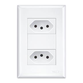 Tomada 2p+T 10a/250v~ Distanciadas Evidence Fame